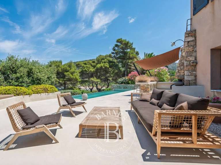 Villa with Sea view L'Île-Rousse - 4 bedrooms - 194m²