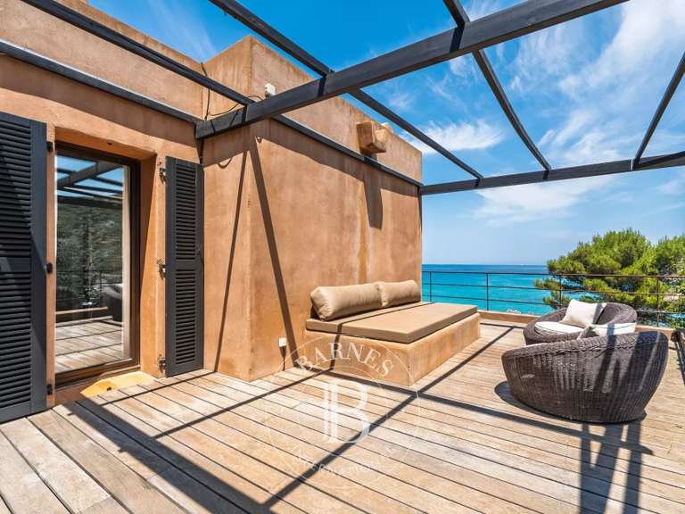 Villa with Sea view L'Île-Rousse - 4 bedrooms - 194m²