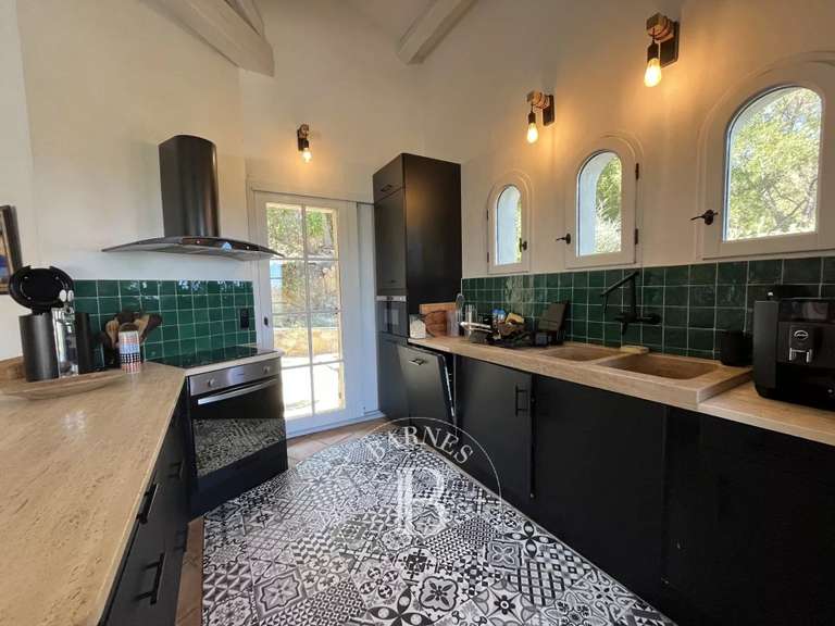 Villa L'Île-Rousse - 5 chambres - 242m²