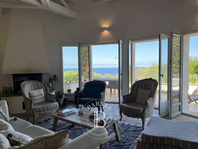 Villa L'Île-Rousse - 5 chambres - 242m²