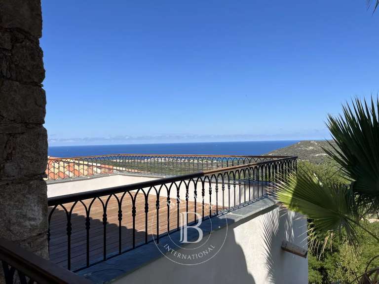 Villa L'Île-Rousse - 5 chambres - 242m²