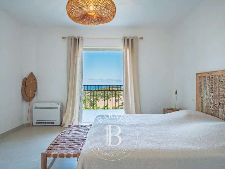 Villa L'Île-Rousse - 3 chambres - 180m²