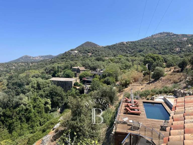 Villa L'Île-Rousse - 3 chambres - 180m²
