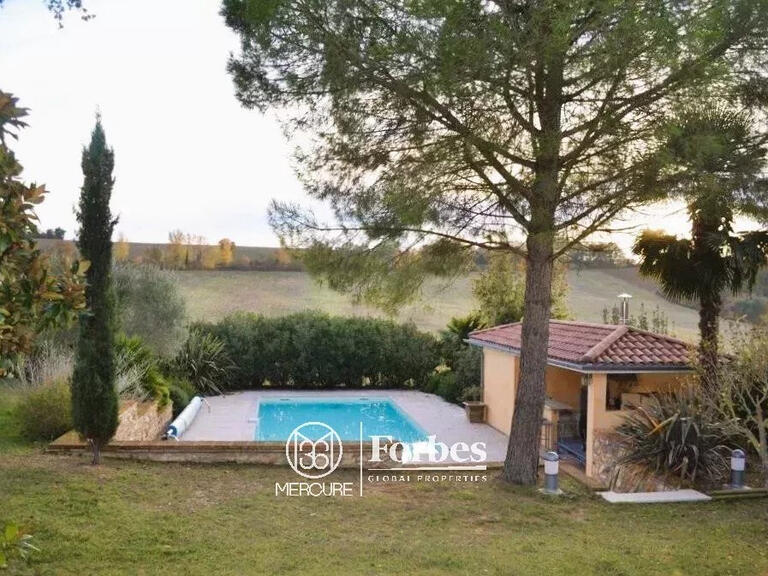 House L'Isle-Jourdain - 4 bedrooms - 260m²