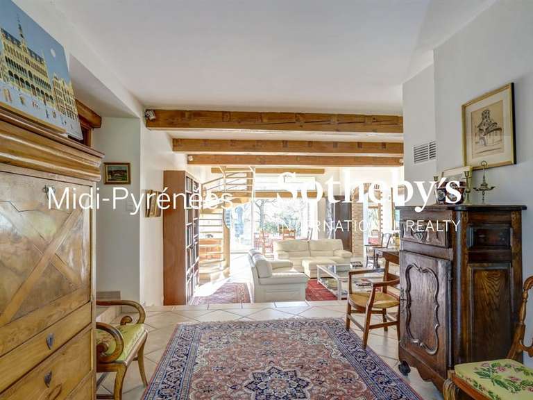 Maison L'Isle-Jourdain - 4 chambres - 296m²