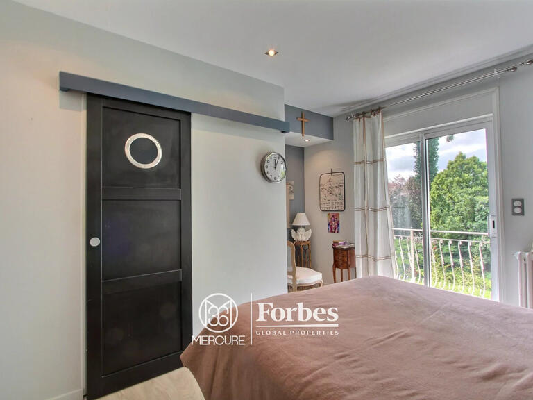 Property L'Isle-Jourdain - 5 bedrooms - 250m²