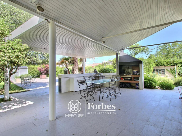 Property L'Isle-Jourdain - 5 bedrooms - 250m²