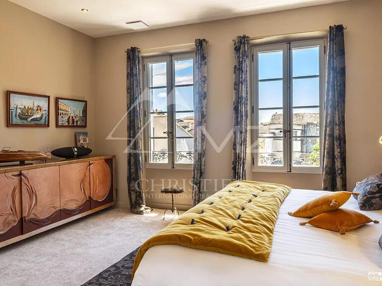 Apartment L'Isle-sur-la-Sorgue - 340m²