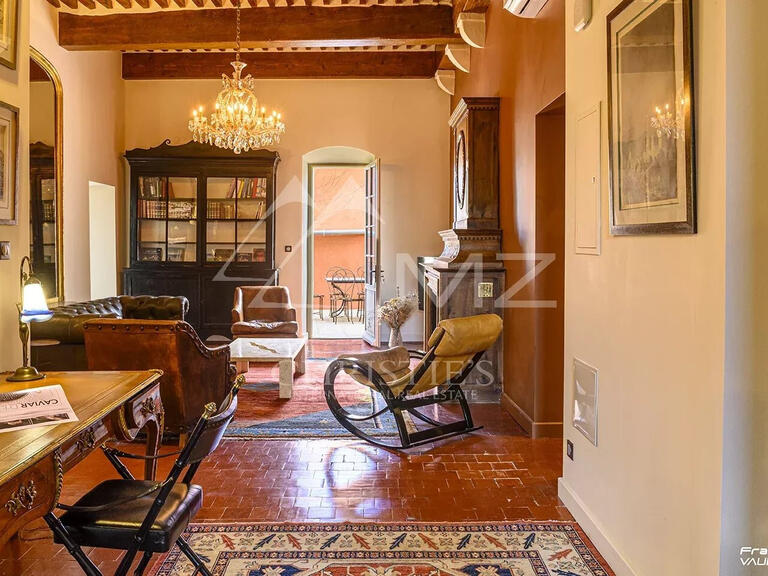 Apartment L'Isle-sur-la-Sorgue - 340m²