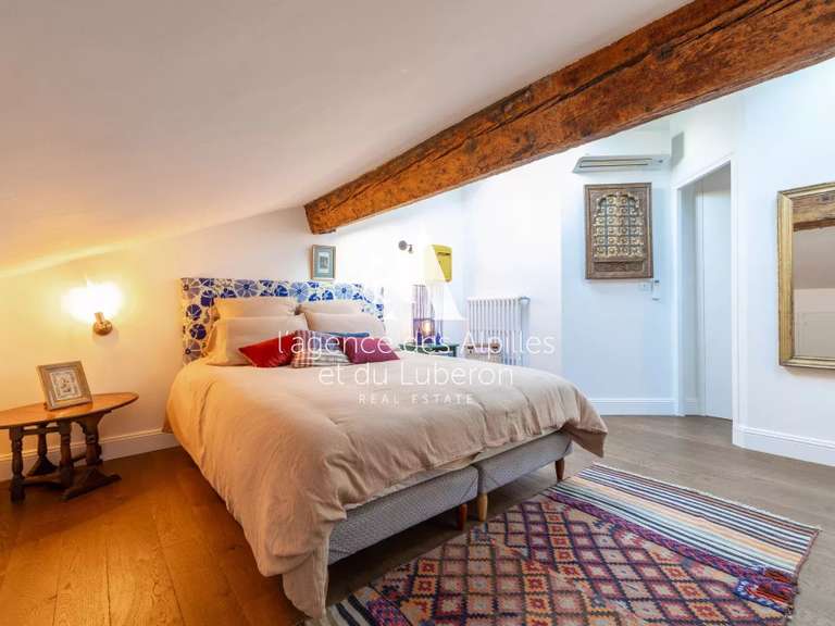 Appartement L'Isle-sur-la-Sorgue - 3 chambres - 190m²