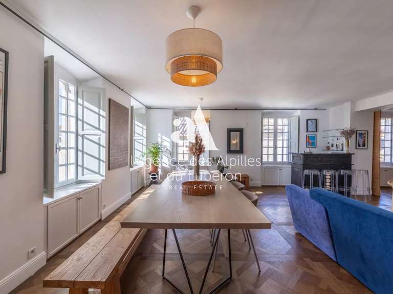 Appartement L'Isle-sur-la-Sorgue - 3 chambres - 190m²