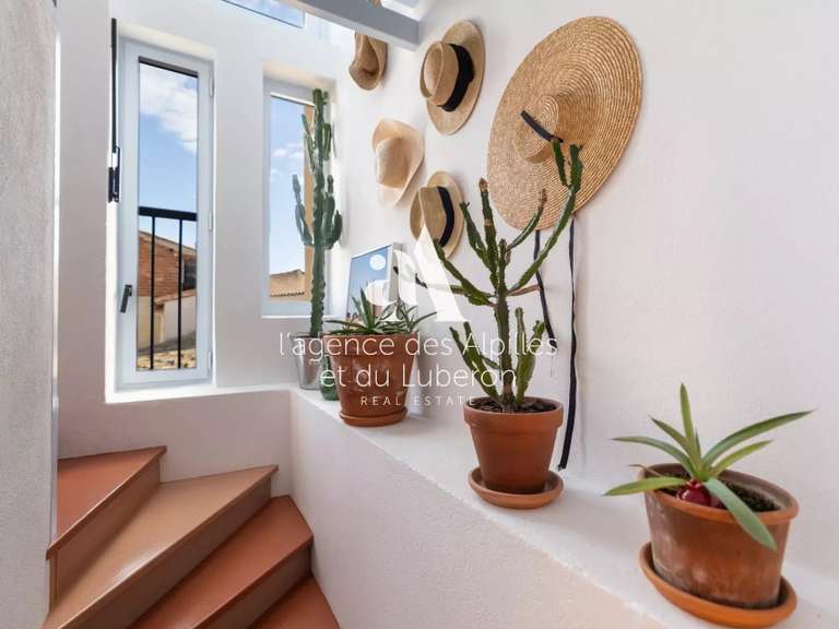 Appartement L'Isle-sur-la-Sorgue - 3 chambres - 190m²