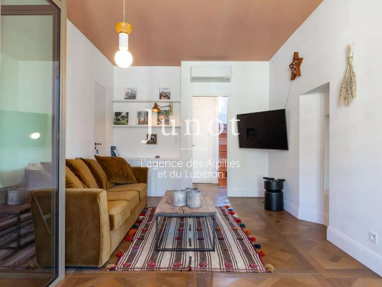 Appartement L'Isle-sur-la-Sorgue - 3 chambres - 190m²