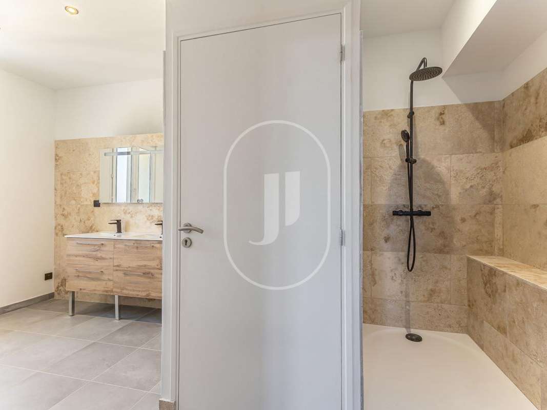 Apartment L'Isle-sur-la-Sorgue