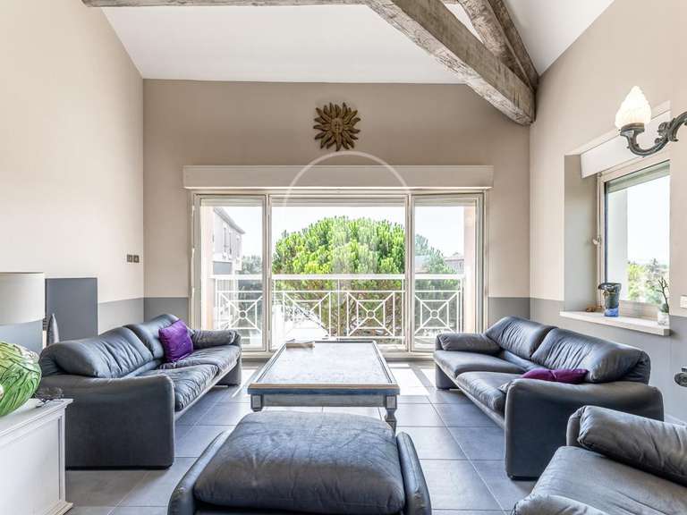 Apartment L'Isle-sur-la-Sorgue - 5 bedrooms - 302m²