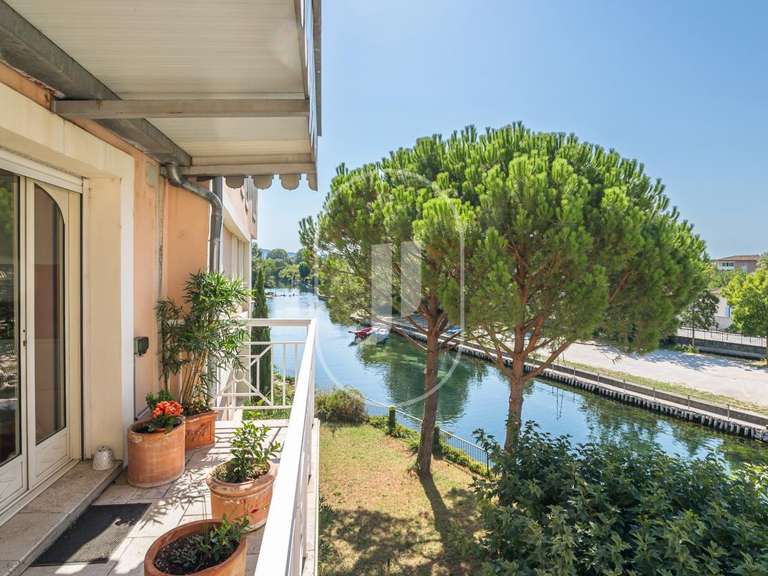 Appartement L'Isle-sur-la-Sorgue - 5 chambres - 302m²