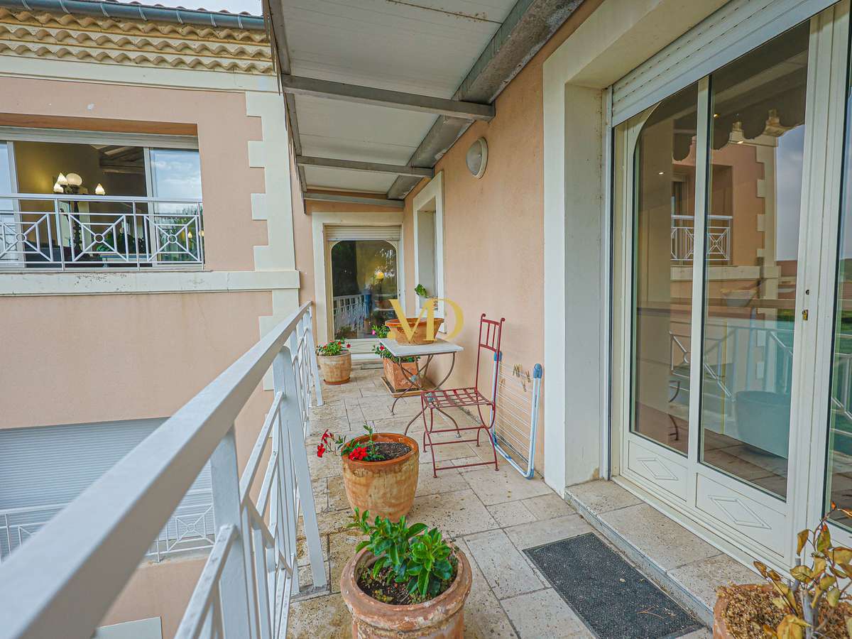 Appartement L'Isle-sur-la-Sorgue