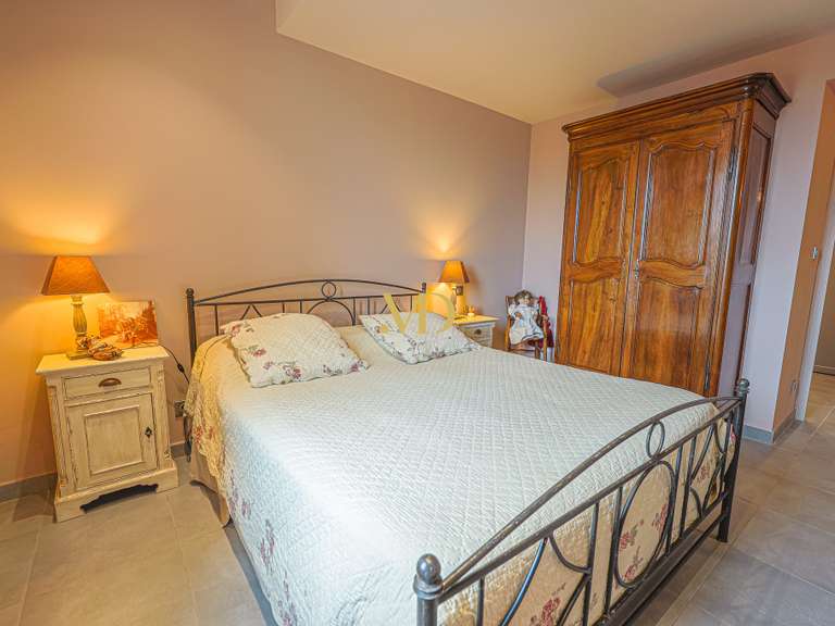 Appartement L'Isle-sur-la-Sorgue - 4 chambres - 320m²