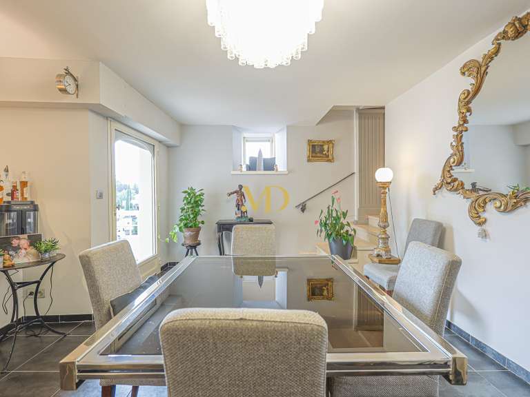 Appartement L'Isle-sur-la-Sorgue - 4 chambres - 320m²