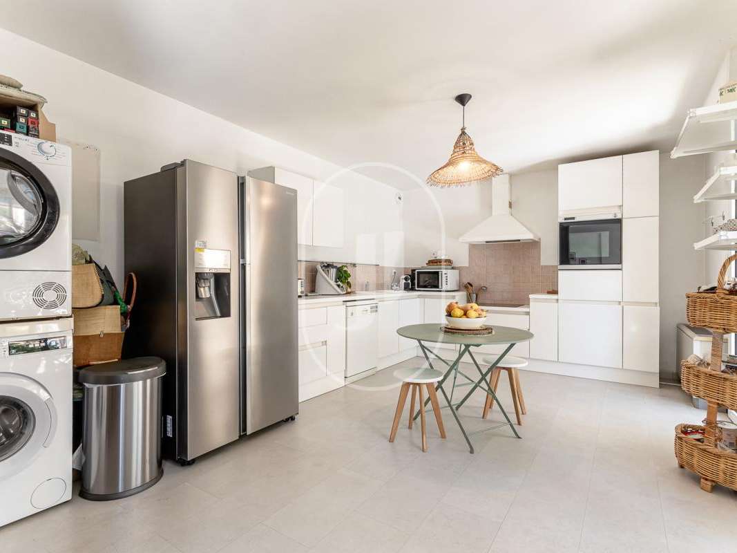 Apartment L'Isle-sur-la-Sorgue