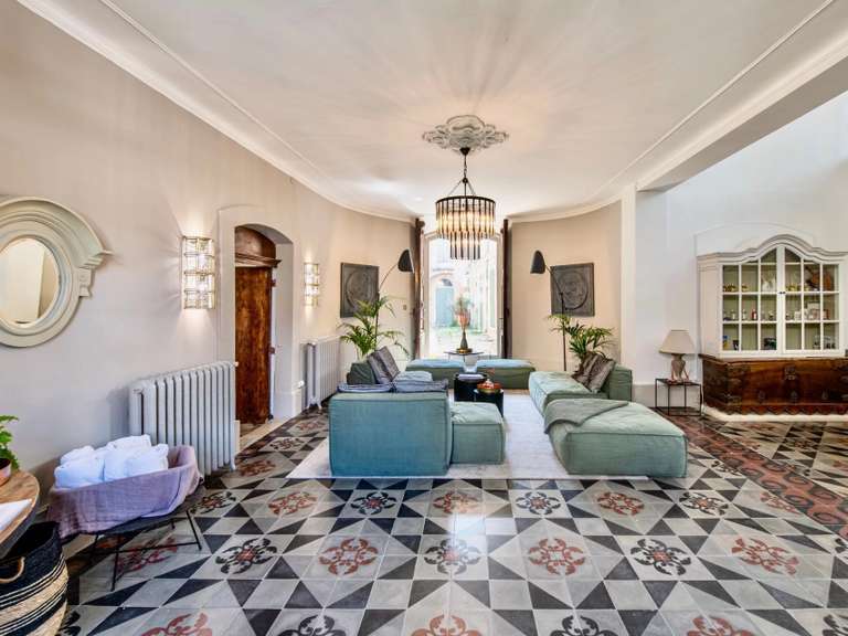 Hôtel particulier L'Isle-sur-la-Sorgue - 8 chambres - 715m²