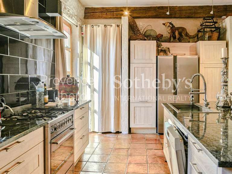 Maison L'Isle-sur-la-Sorgue - 3 chambres - 250m²