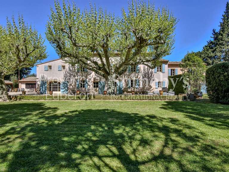 Maison L'Isle-sur-la-Sorgue - 7 chambres - 672m²