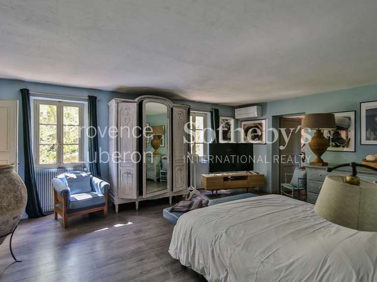 Maison L'Isle-sur-la-Sorgue - 7 chambres - 672m²