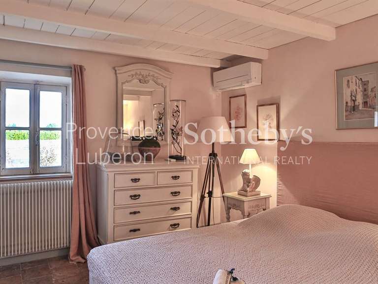 Maison L'Isle-sur-la-Sorgue - 7 chambres - 672m²