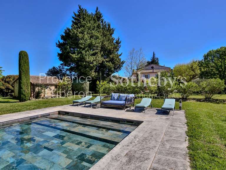 Maison L'Isle-sur-la-Sorgue - 7 chambres - 672m²