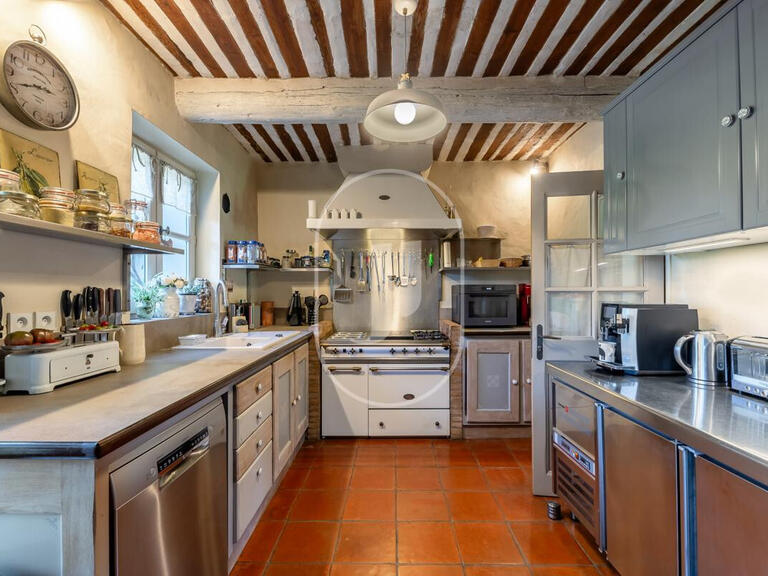 Maison L'Isle-sur-la-Sorgue - 8 chambres - 390m²