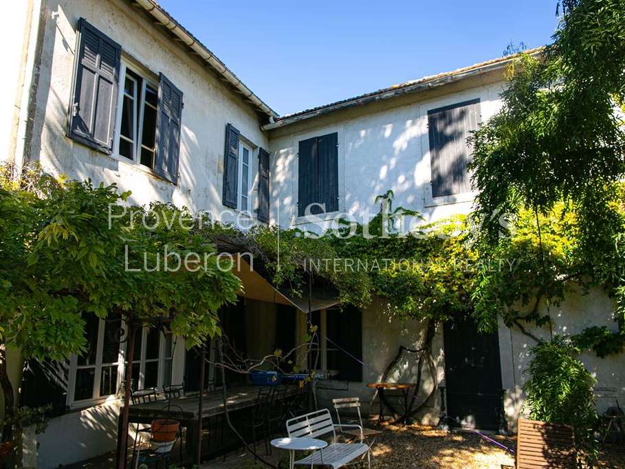 House L'Isle-sur-la-Sorgue