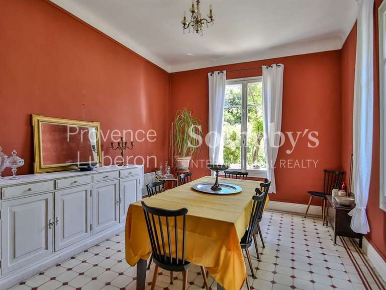 House L'Isle-sur-la-Sorgue - 5 bedrooms - 350m²