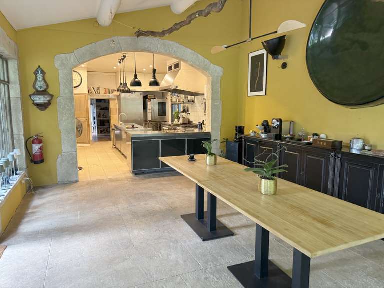 Maison L'Isle-sur-la-Sorgue - 10 chambres - 1300m²