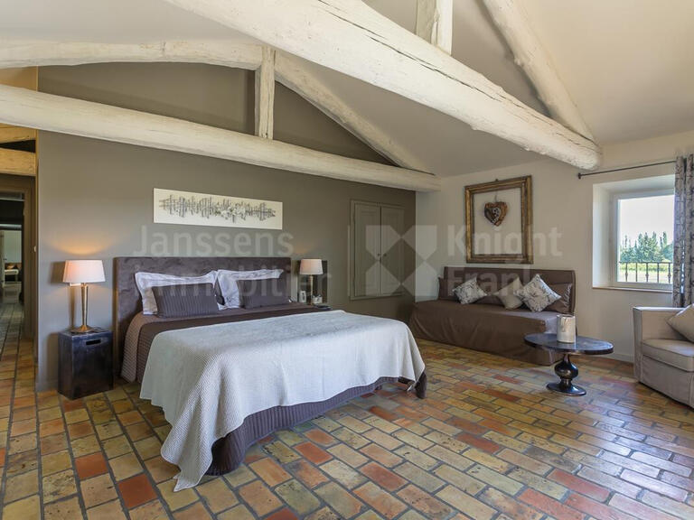 Maison L'Isle-sur-la-Sorgue - 7 chambres - 550m²