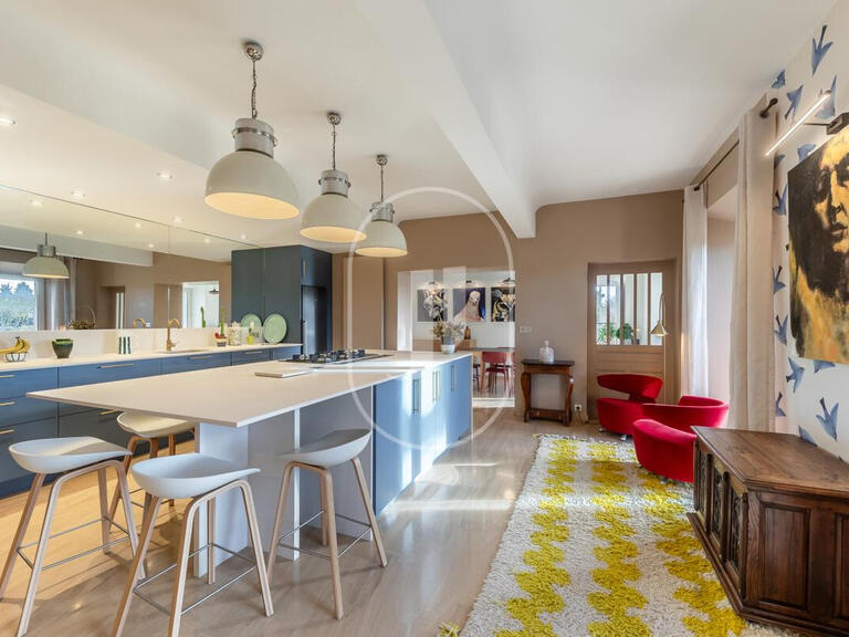 Maison L'Isle-sur-la-Sorgue - 7 chambres - 550m²