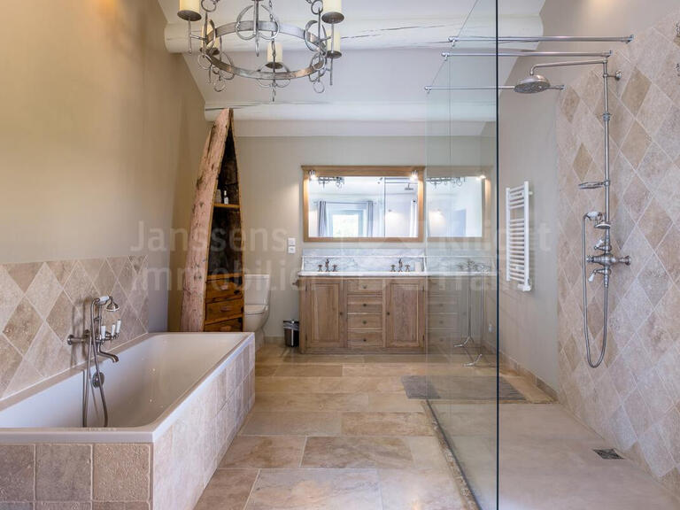 Maison L'Isle-sur-la-Sorgue - 7 chambres - 550m²