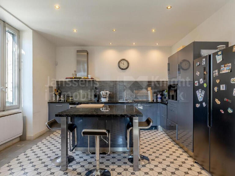 Maison L'Isle-sur-la-Sorgue - 6 chambres - 320m²