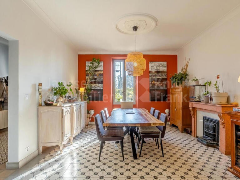 Maison L'Isle-sur-la-Sorgue - 6 chambres - 320m²