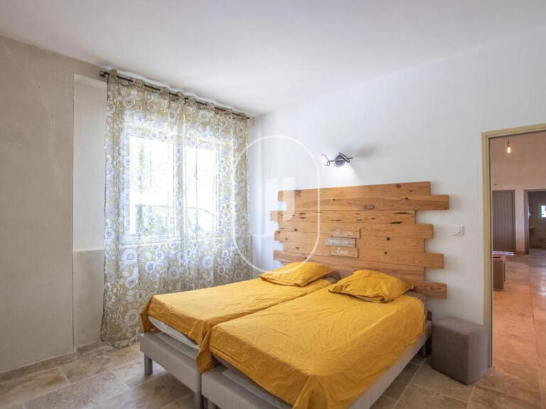 Maison L'Isle-sur-la-Sorgue - 6 chambres - 320m²