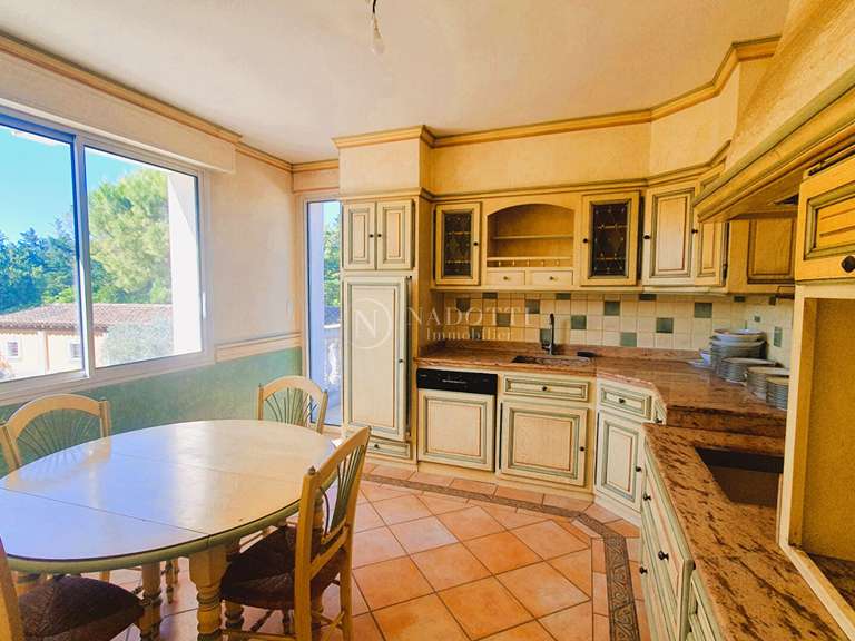 Maison L'Isle-sur-la-Sorgue - 5 chambres - 296m²