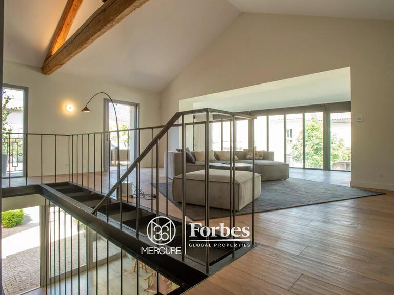 Maison L'Isle-sur-la-Sorgue - 210m²