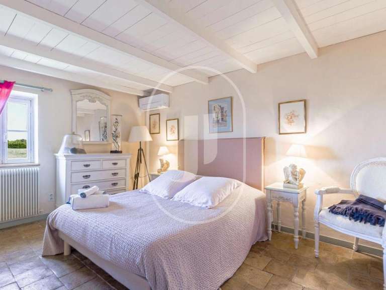 Maison L'Isle-sur-la-Sorgue - 7 chambres - 530m²