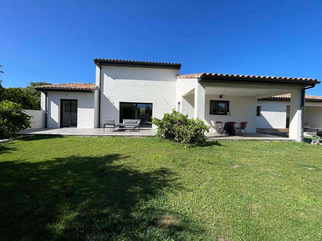 House L'Isle-sur-la-Sorgue