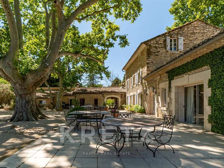 Maison L'Isle-sur-la-Sorgue - 10 chambres - 1000m²