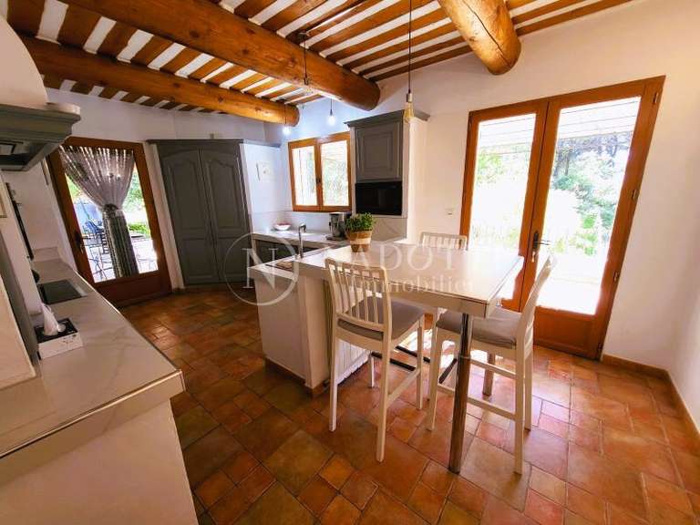 House L'Isle-sur-la-Sorgue - 6 bedrooms - 245m²