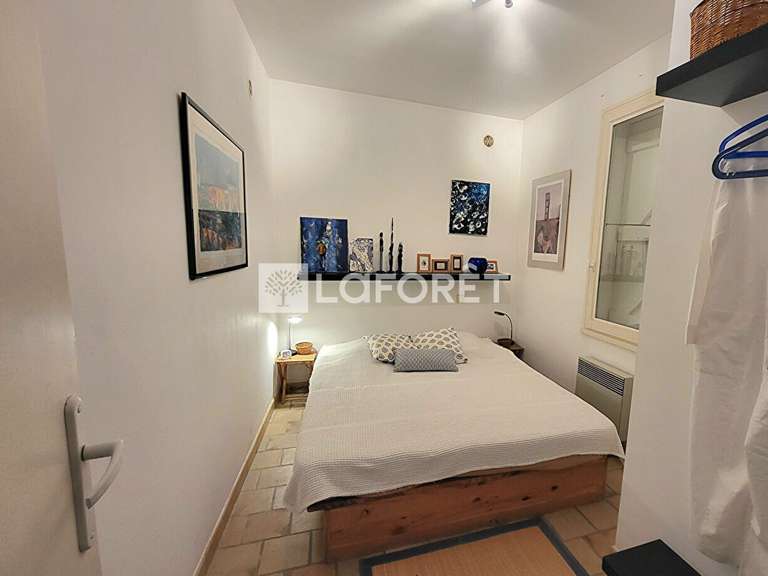 Maison L'Isle-sur-la-Sorgue - 3 chambres - 244m²