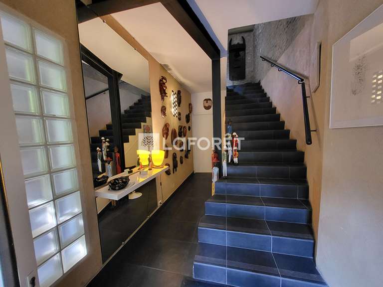 Maison L'Isle-sur-la-Sorgue - 3 chambres - 244m²