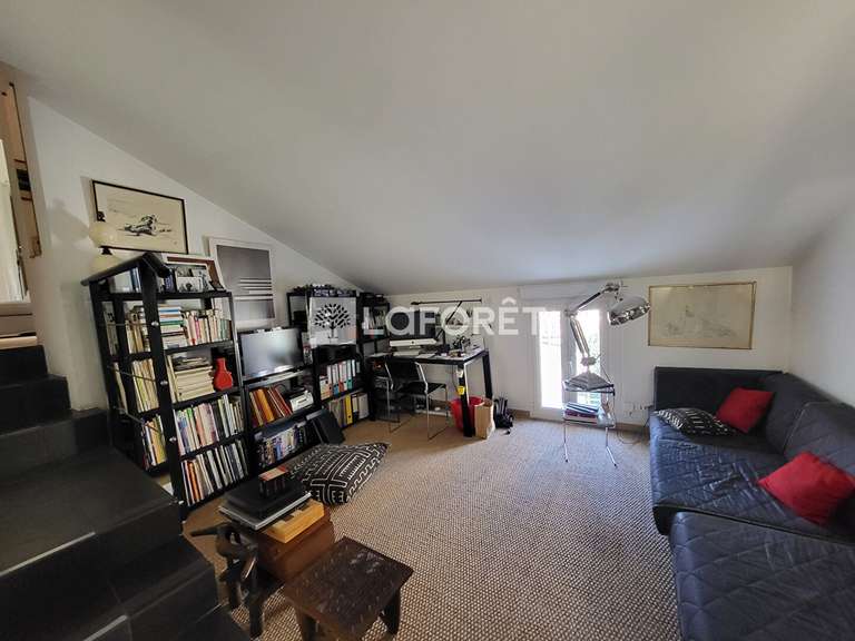 Maison L'Isle-sur-la-Sorgue - 3 chambres - 244m²