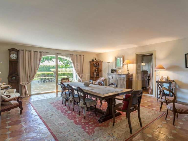 House L'Isle-sur-la-Sorgue - 5 bedrooms - 345m²